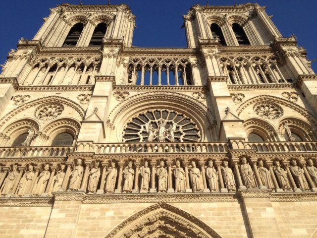 Façade de la cathédrale Notre-Dame de Paris