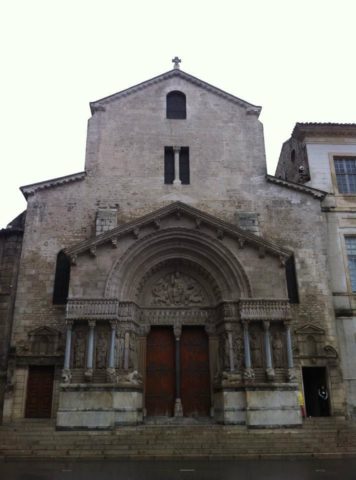 Cathédrale d'Arles