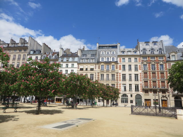 Place Dauphine - Paris