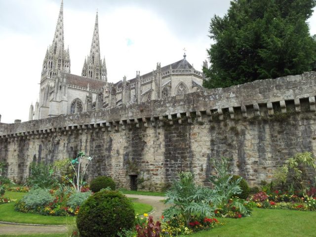 Muraille et cathédrale de Quimper